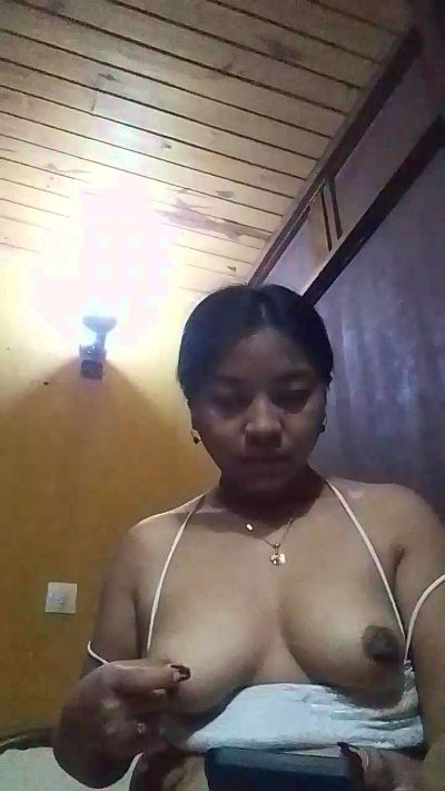 MissAnies live cam on Cam4