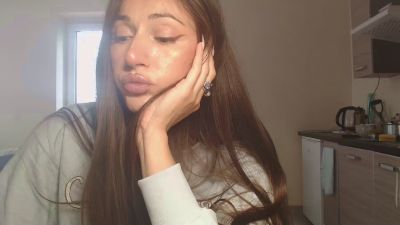 MissArianna live cam on Cam4