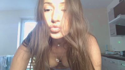 MissArianna live cam on Cam4