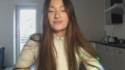 MissArianna live cam on Cam4