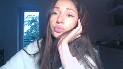 MissArianna live cam on Cam4