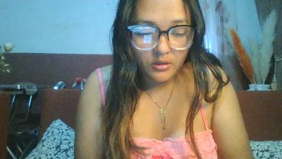 MissCamillah live cam on Cam4