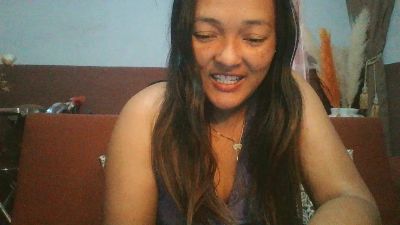 MissCamillah live cam on Cam4