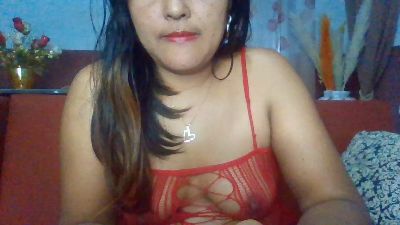 MissCamillah live cam on Cam4