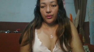 MissCamillah live cam on Cam4