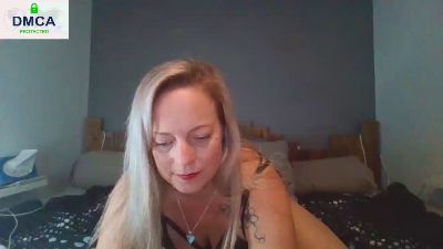 MissChupagirly live cam on Cam4