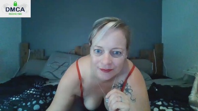 MissChupagirly live cam on Cam4
