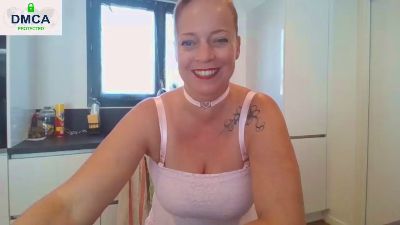 MissChupagirly live cam on Cam4