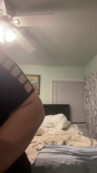 MissJulissaa live cam on Cam4