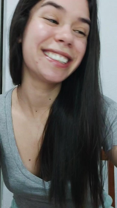 MissMia99 live cam on Cam4