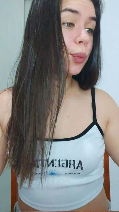 MissMia99 live cam on Cam4