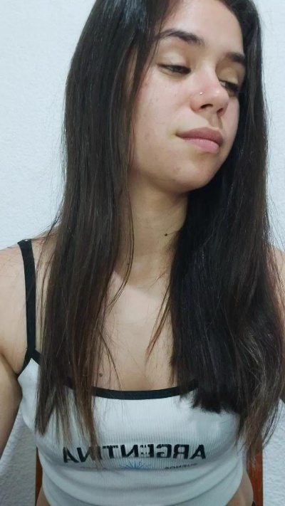 MissMia99 live cam on Cam4
