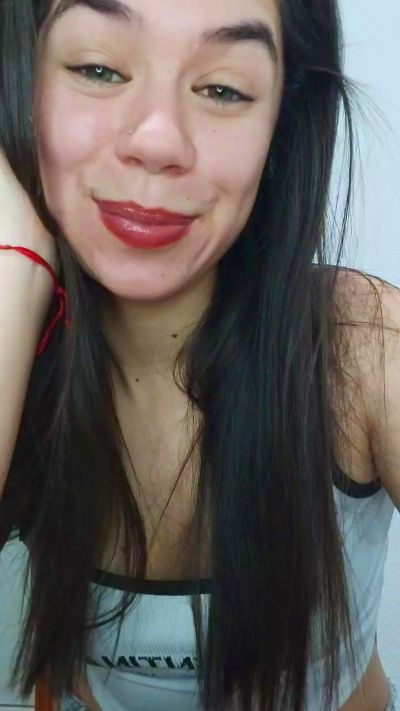 MissMia99 live cam on Cam4