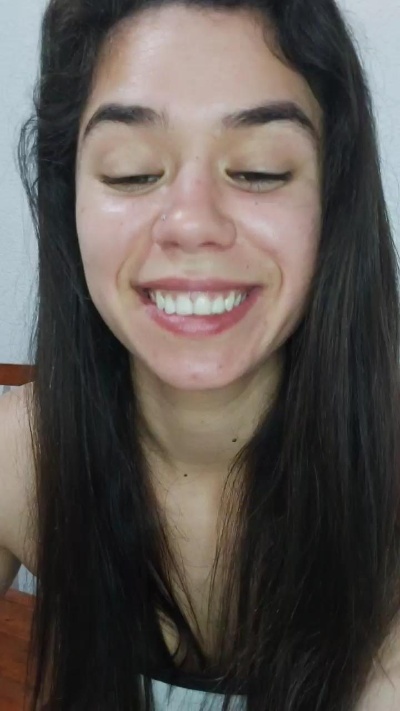 MissMia99 live cam on Cam4