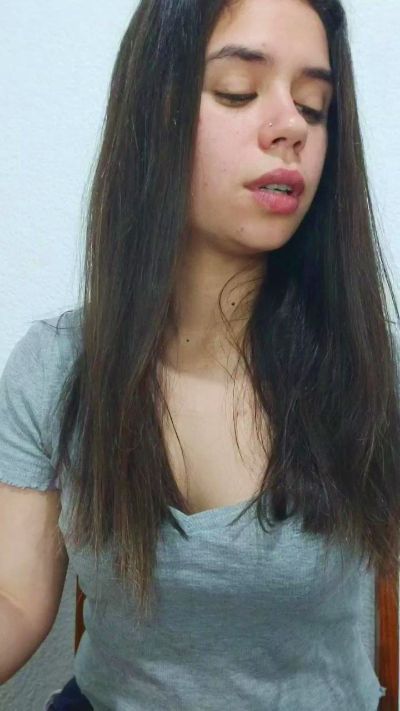 MissMia99 live cam on Cam4
