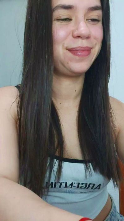 MissMia99 live cam on Cam4