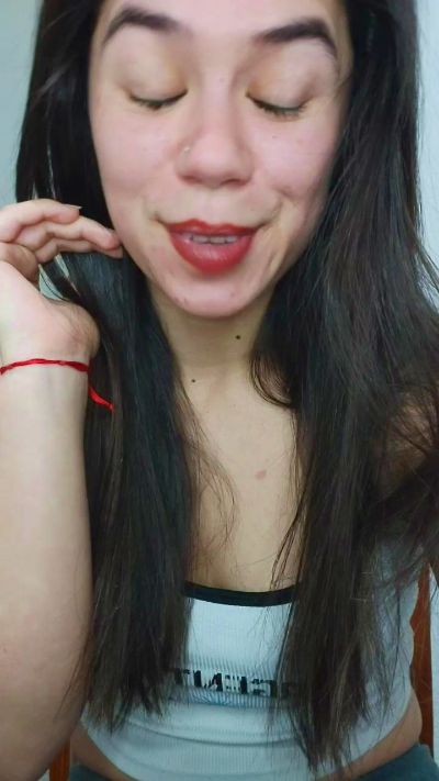 MissMia99 live cam on Cam4