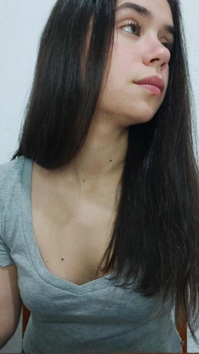 MissMia99 live cam on Cam4