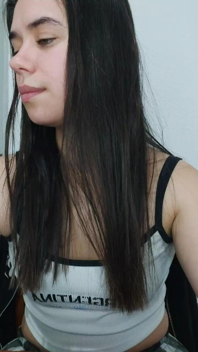 MissMia99 live cam on Cam4