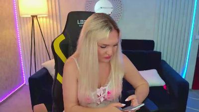 MissMissyy live cam on Cam4