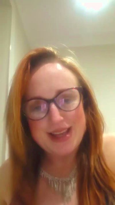 MissRubyMonroe live cam on Cam4