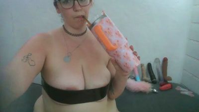 MissSweetyyy live cam on Cam4