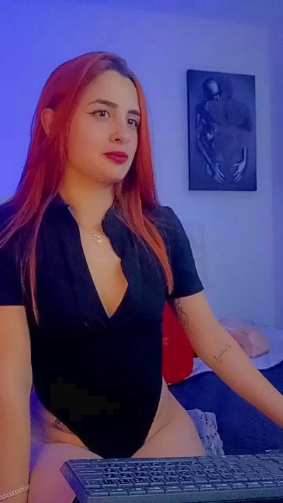 MissTokio live cam on Cam4