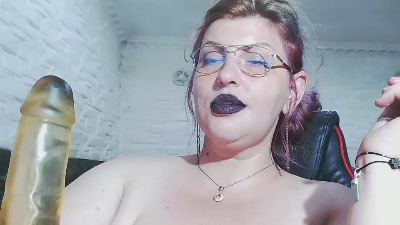 MissYzzy live cam on Cam4