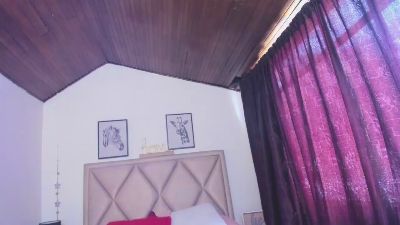 Miss_Casius live cam on Cam4