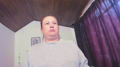 Miss_Casius live cam on Cam4