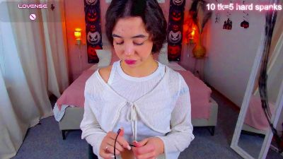 Miss_Dilara live cam on Cam4