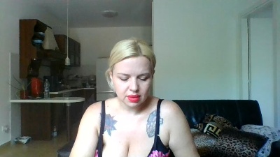 Miss_Lady_Kaos live cam on Cam4