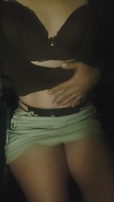 Miss_Mystery live cam on Cam4