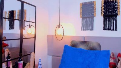 Miss_cristina live cam on Cam4