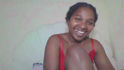 Miss_lunah live cam on Cam4