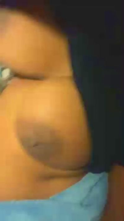 Missbratty5 live cam on Cam4