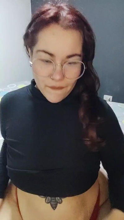 Missgala1 live cam on Cam4