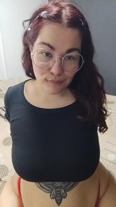 Missgala1 live cam on Cam4