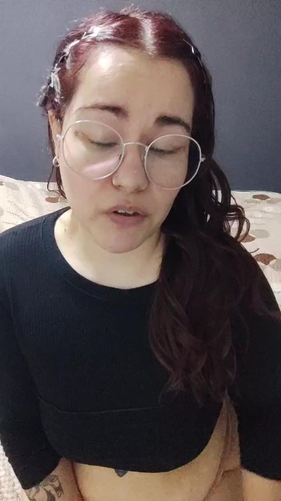 Missgala1 live cam on Cam4