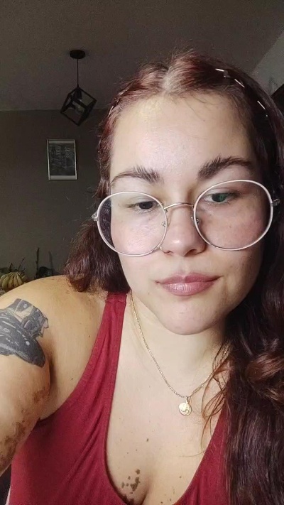 Missgala1 live cam on Cam4