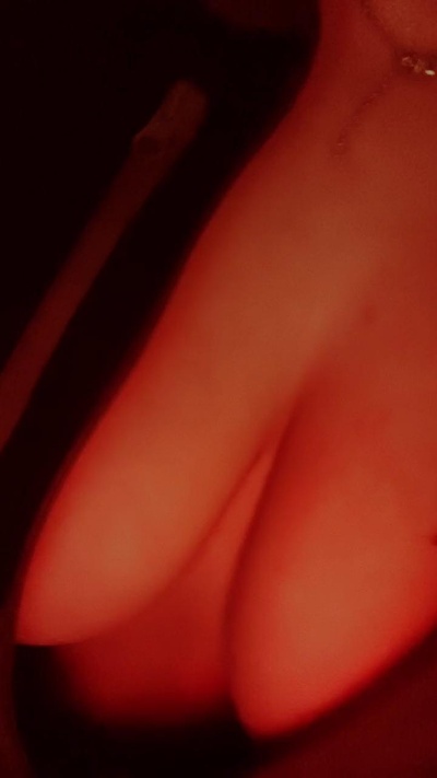 Misshornym live cam on Cam4