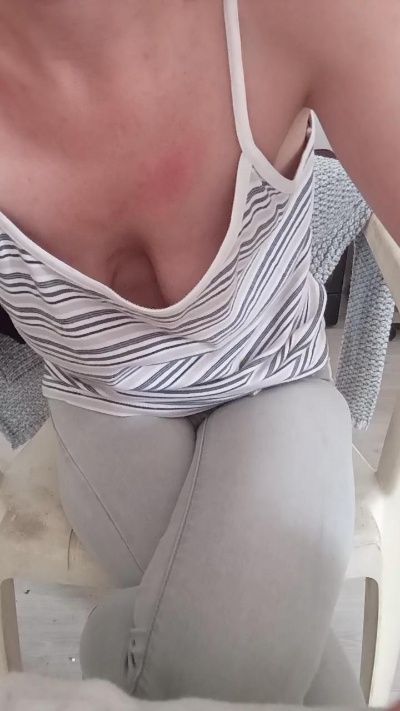 Missmyli live cam on Cam4