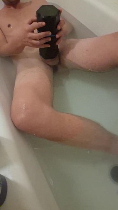 MisterT88 live cam on Cam4