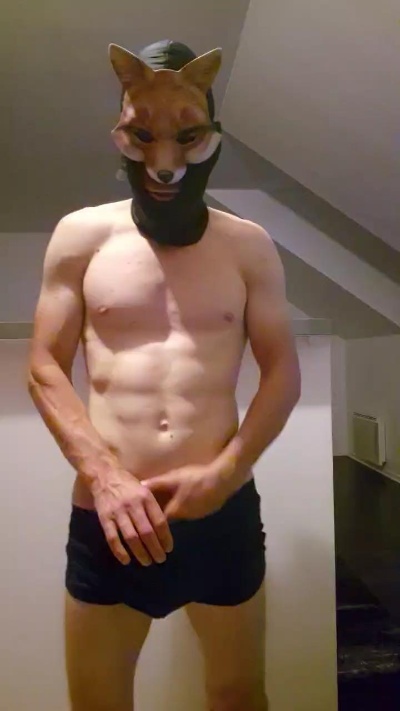 Mister_mojito live cam on Cam4