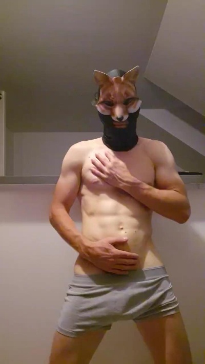 Mister_mojito live cam on Cam4