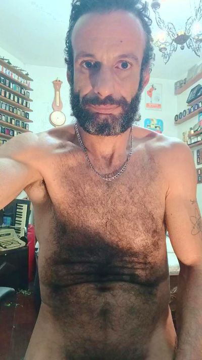 Misterhaifa20 live cam on Cam4