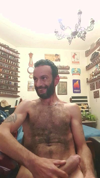 Misterhaifa20 live cam on Cam4