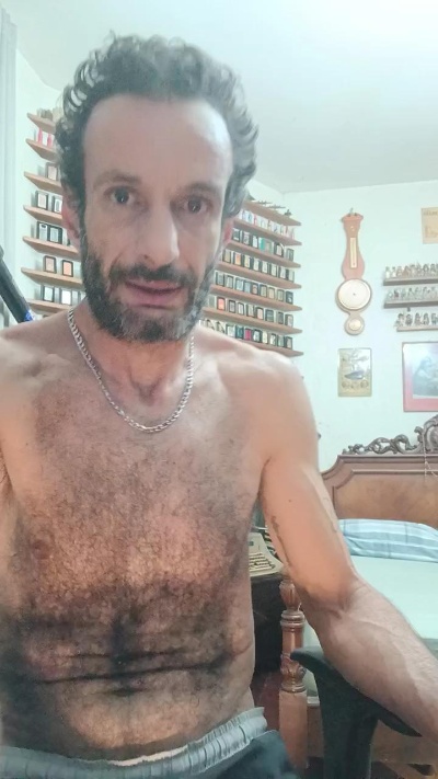 Misterhaifa20 live cam on Cam4