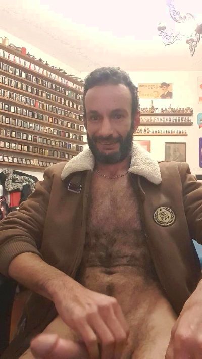 Misterhaifa20 live cam on Cam4