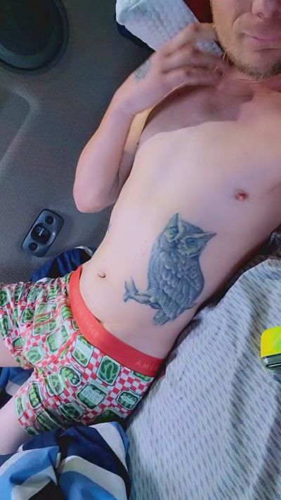MisteryKiddo live cam on Cam4